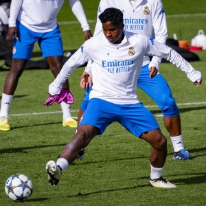 赛事直播-布雷斯特：在里昂，有针对恩德里克的计划吗？“不，没什么特别的”