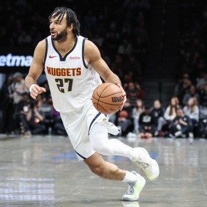 球速体育官方-詹姆斯：全明星人选由教练决定 但我认为穆雷是全明星&amp;他表现出色